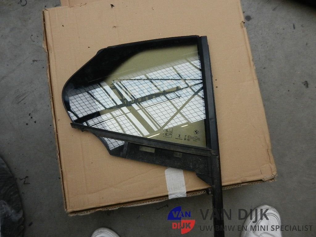 Vaste portierruit rechts achter BMW 1 SERIE F40 F70 51357452, Autos : Pièces & Accessoires, -, Utilisé, BOVAG membre, -