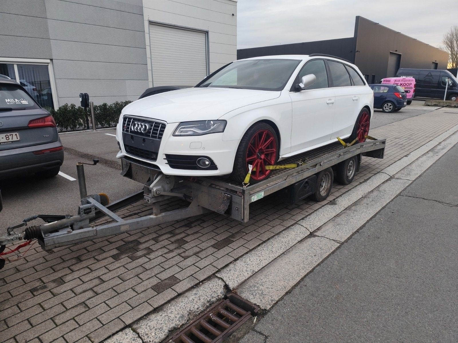 auto trailer te huur 80€ per dag 2700kg mtm, Ophalen of Verzenden