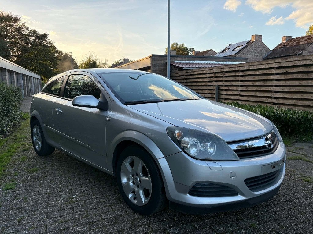 Opel Astra Automaat kan gekeurd worden, Auto's, Stof, Zwart, 4 cilinders, 5 zetels