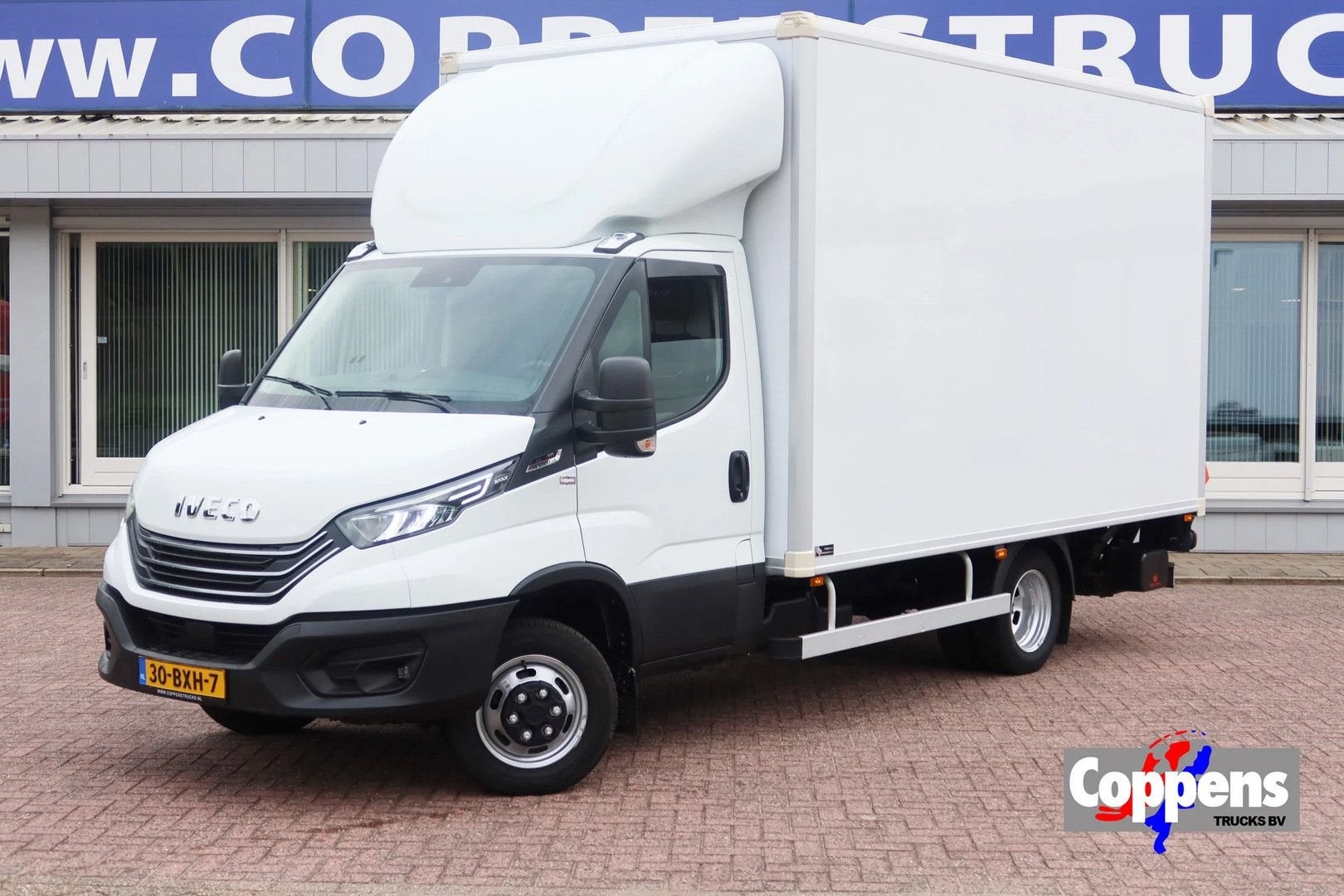 Iveco Daily 50 C 18 Bak + Dhollandia klep 1000 kg C1 Automaa, Auto's, Bestelwagens en Lichte vracht, Automaat, Wit, Bedrijf, Diesel