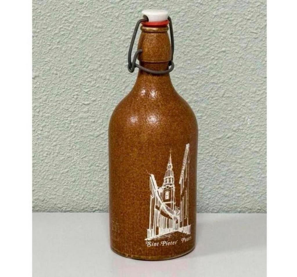 carafe pierre, bouteille de bière en grès Saint Peter Puurs, Collections, Marques de bière, Comme neuf, Bouteille(s), Enlèvement ou Envoi