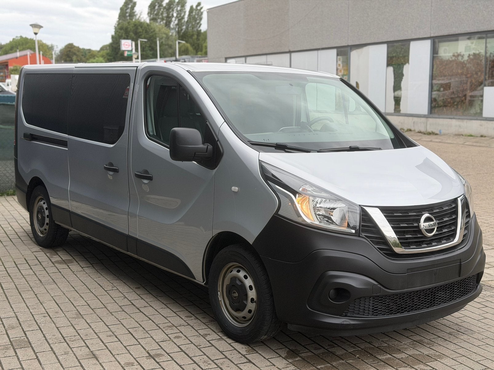 MINIBUS NISSAN NV300 9PL BJ2018 AIRCO  NAVIGATIE EURO6B FULL, Voorwielaandrijving, Testrit aan huis, 4 cilinders, 2000 kg