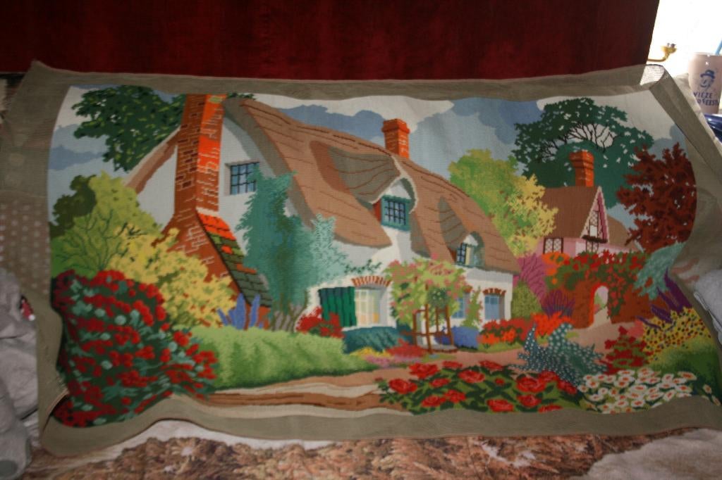 Landschap met kruissteek, Ophalen, Zo goed als nieuw, Handborduren, Borduurgaren of Zijde
