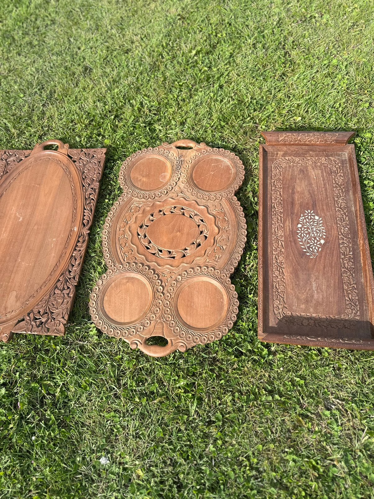 Oud houtsnijwerk dienbladen, Ophalen, Zo goed als nieuw