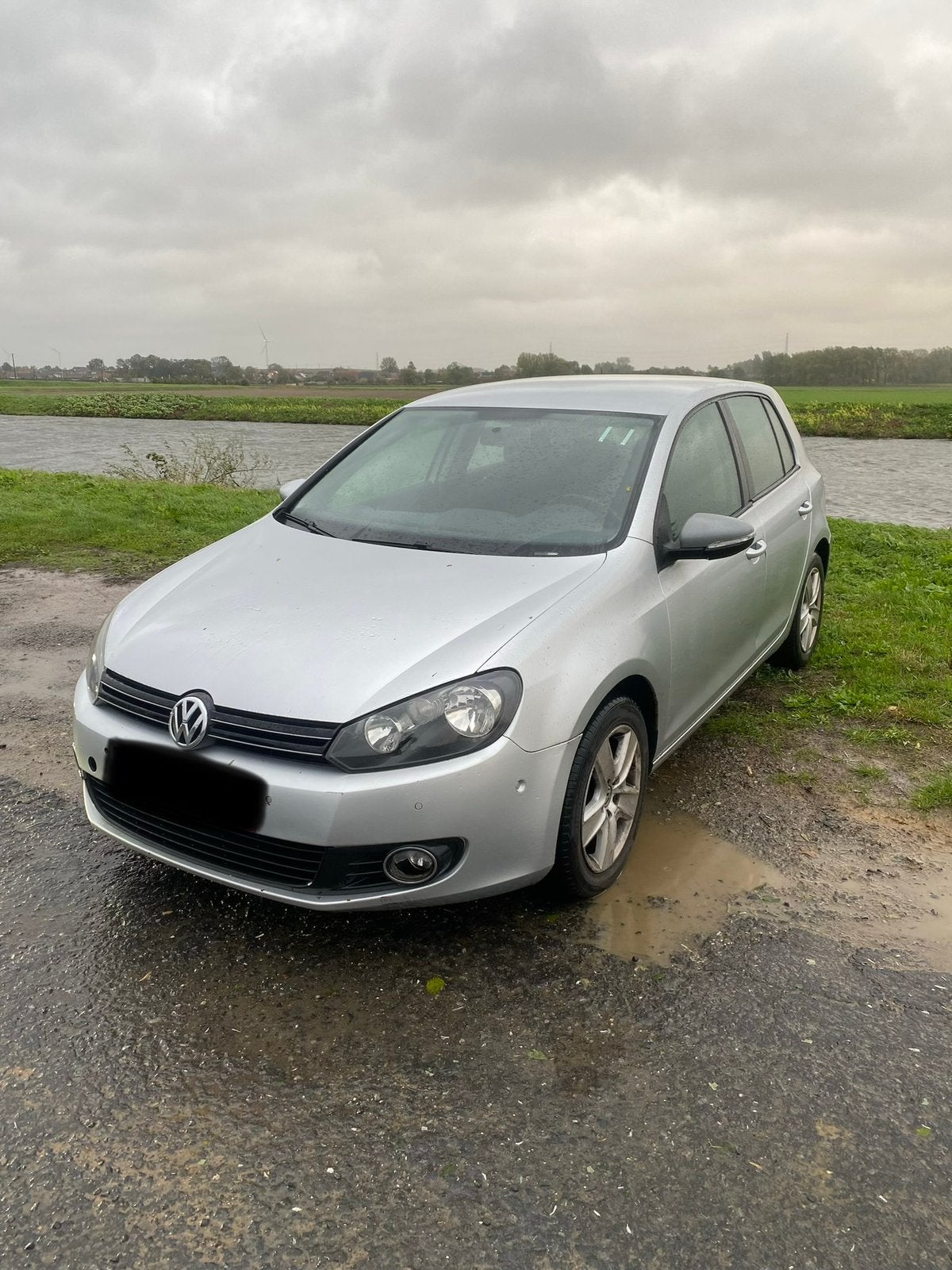 Volkswagen Golf 6 1.6 TDI – 2012 – 250.000 km, Achat, 5 portes, Diesel, Gris