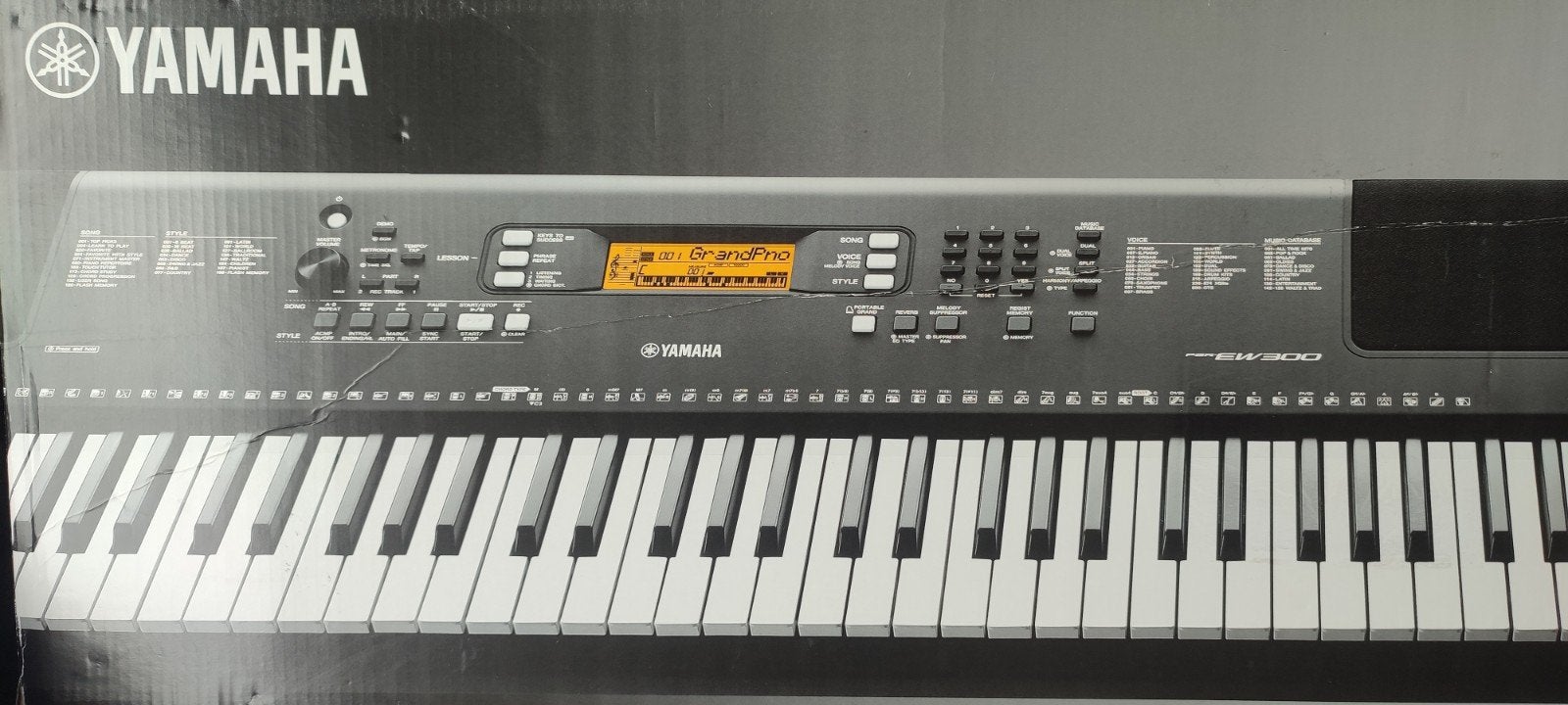 Yamaha PSR-EW300 (76 toetsen), Ophalen of Verzenden, Aanslaggevoelig, 76 toetsen, Nieuw