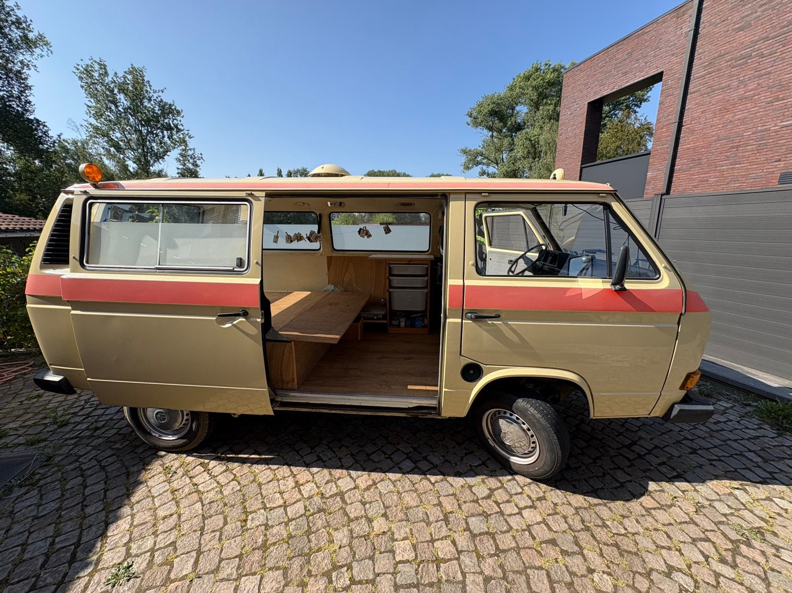 Volkswagen T3 - 2100WBX Ambulance 1986, Achat, 2 places, 2 portes, Particulier