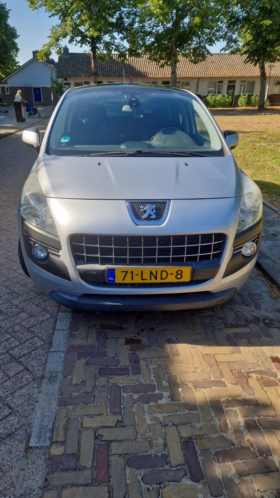 Peugeot 3008 1.6 THP 2010 Gris, Autos, Argent ou Gris, Achat, 1434 kg, Particulier