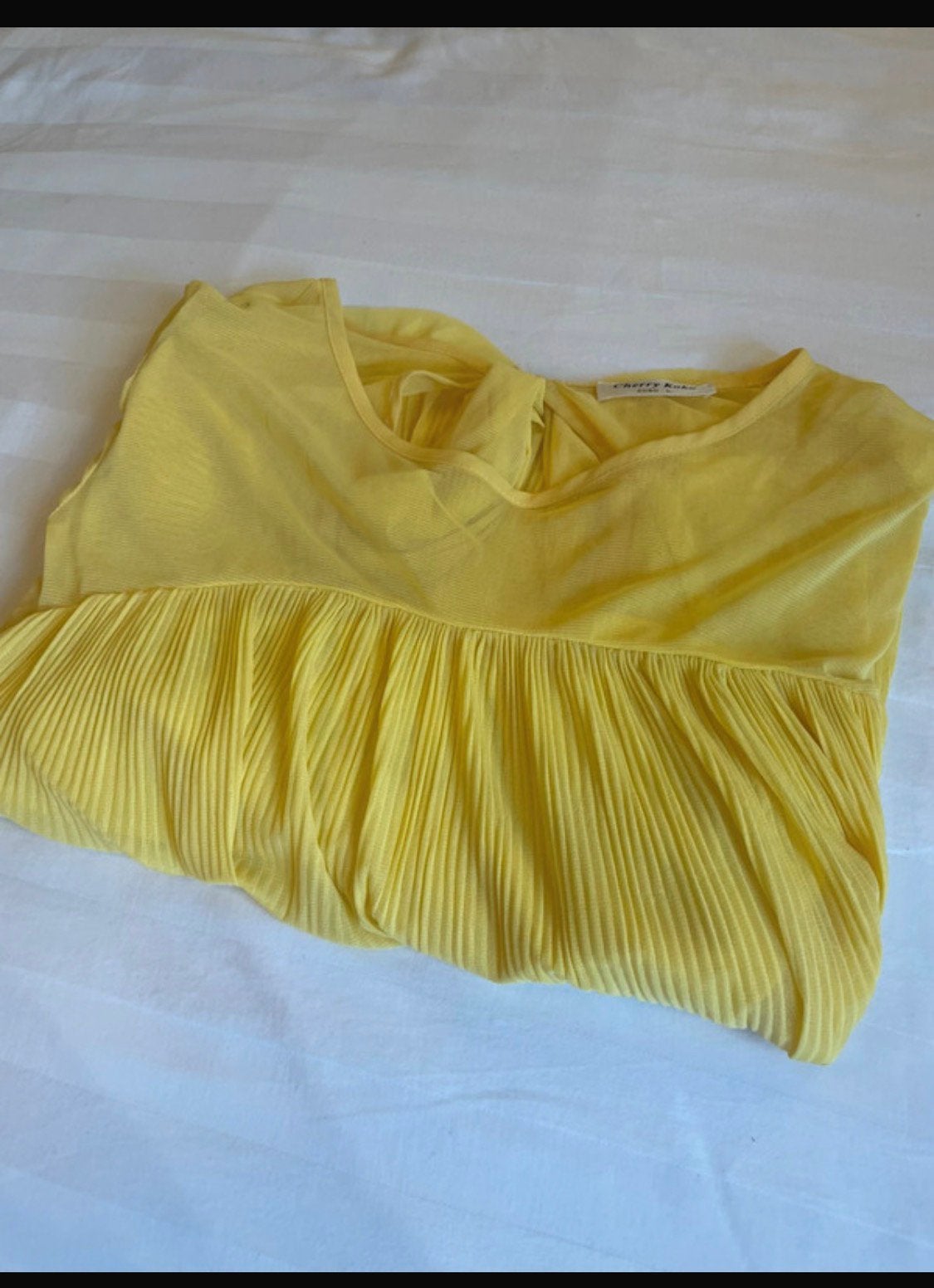 Haut Jaune Éclatant - Cherry Koko - L /M - Style Dos Nu, Vêtements | Femmes, Taille 42/44 (L), Jaune, Autres types, Comme neuf
