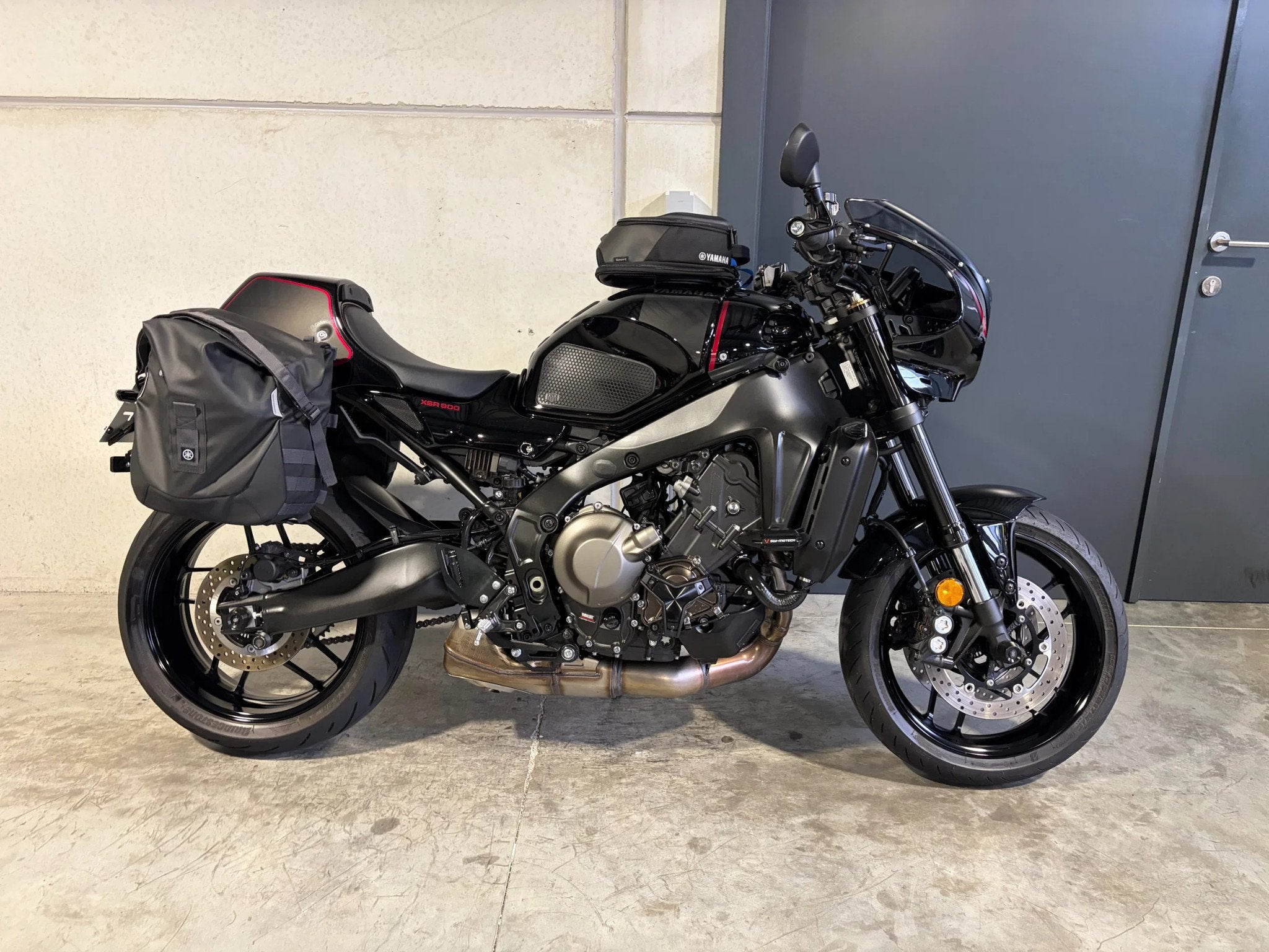 Yamaha XSR900 bomvol opties (bj 2023), 900 cc, Meer dan 35 kW, Overig, Handgeschakeld