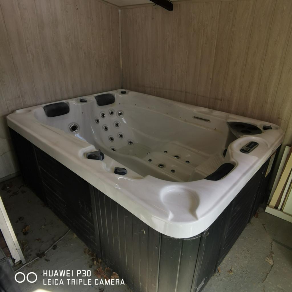Jaccuzzy balboa 3 places, Tuin en Terras, Bubbelbaden en Hottubs, Ophalen, Trap