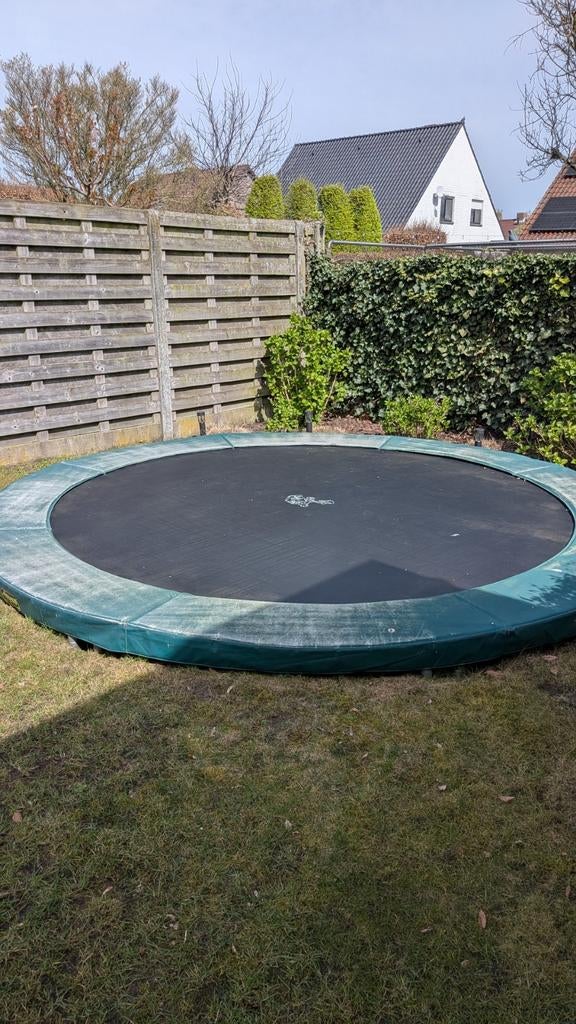 Inbouw trampoline 380 cm, Ophalen