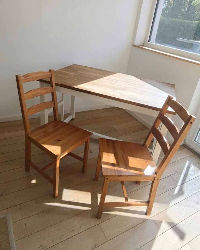 Tafel + 2 stoelen, Huis en Inrichting, Ophalen, 100 tot 150 cm, 50 tot 100 cm, Zo goed als nieuw