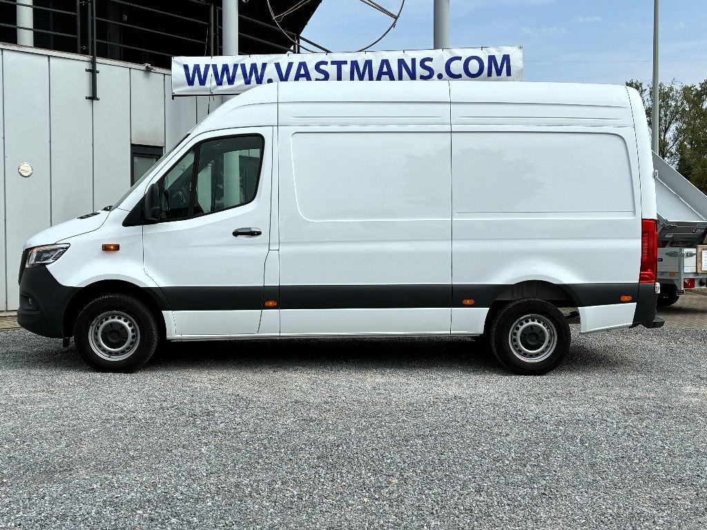 Mercedes-Benz Sprinter 317 34700€+BTW LED / Navi L2H2 L2 H2, Auto's, Bestelwagens en Lichte vracht, Automaat, Dealer onderhouden