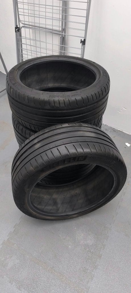Pneus Michelin Pilot Sport 4 235/40 ZR18, Autos : Pièces & Accessoires, Pneus été, Enlèvement, Pneu(s), 18 pouces