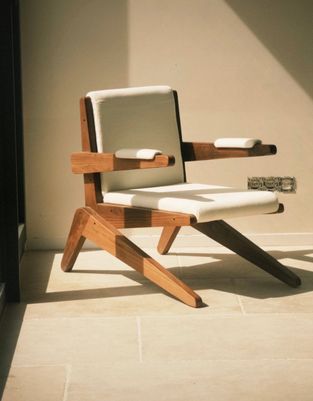 Iconische in de stijl Lina Bo Bardi chairs, twee beschikbaar, Enlèvement, Comme neuf, Deux