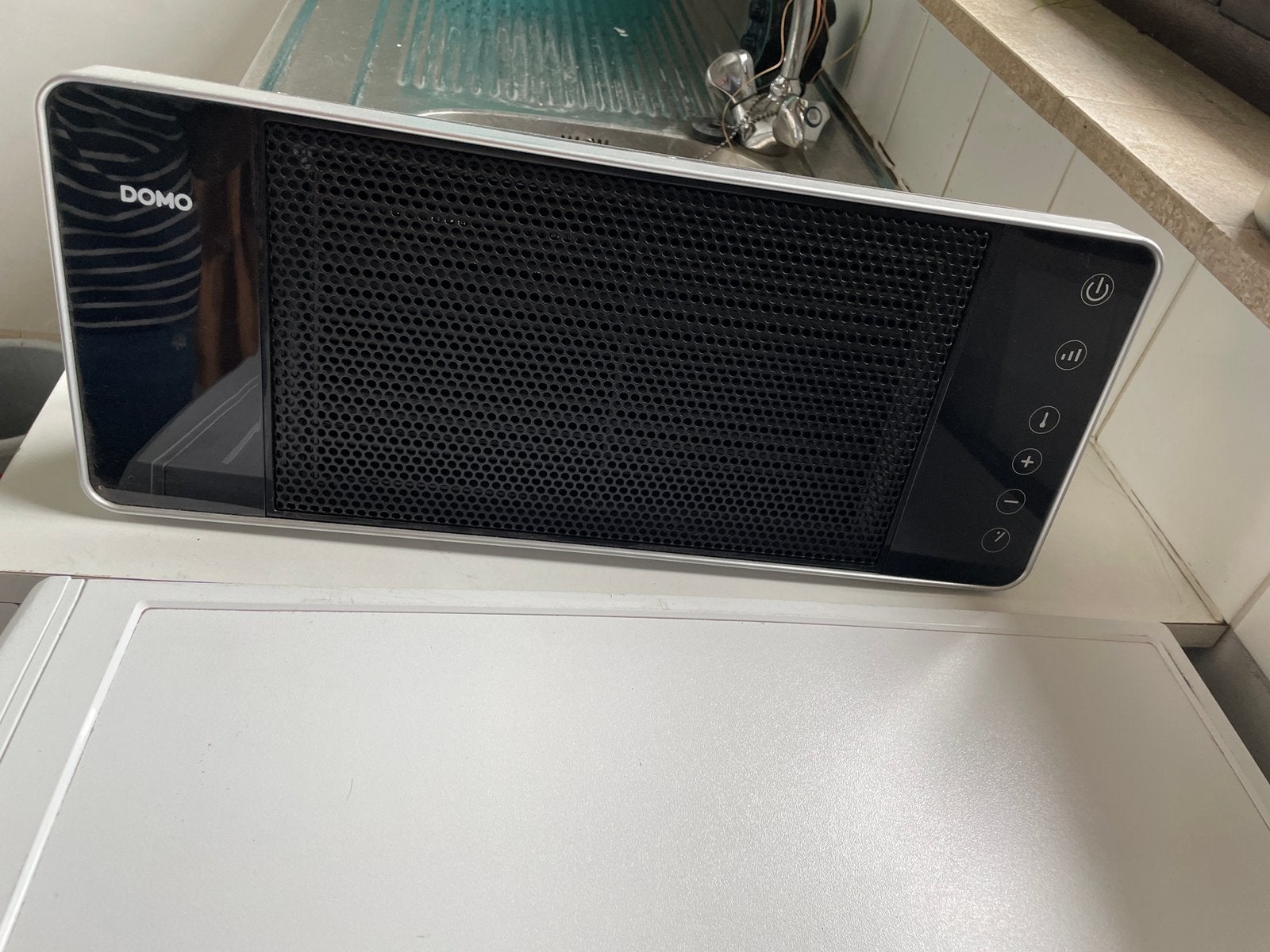 Te koop: DOMO keramische verwarming model DO7341H, Ophalen