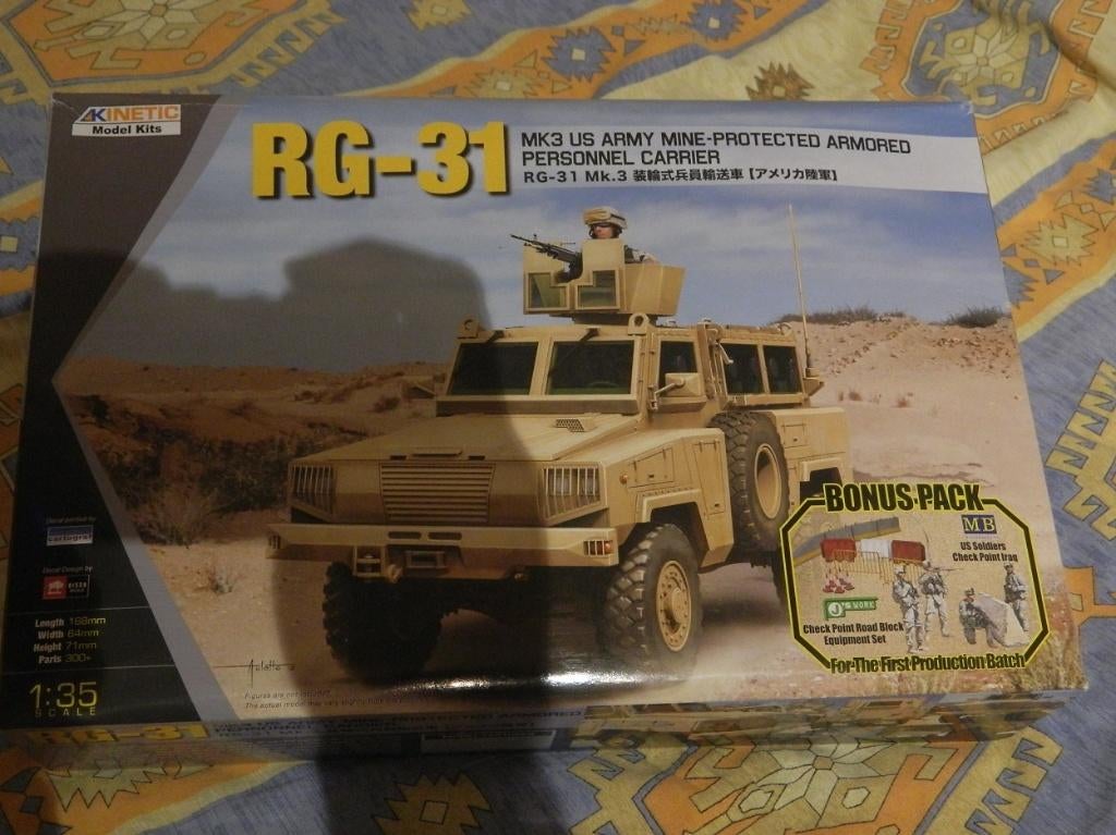 1/35 Kinetic TG-31, Hobby en Vrije tijd, Modelbouw | Auto's en Voertuigen, Zo goed als nieuw, Tank, 1:32 tot 1:50, Overige merken