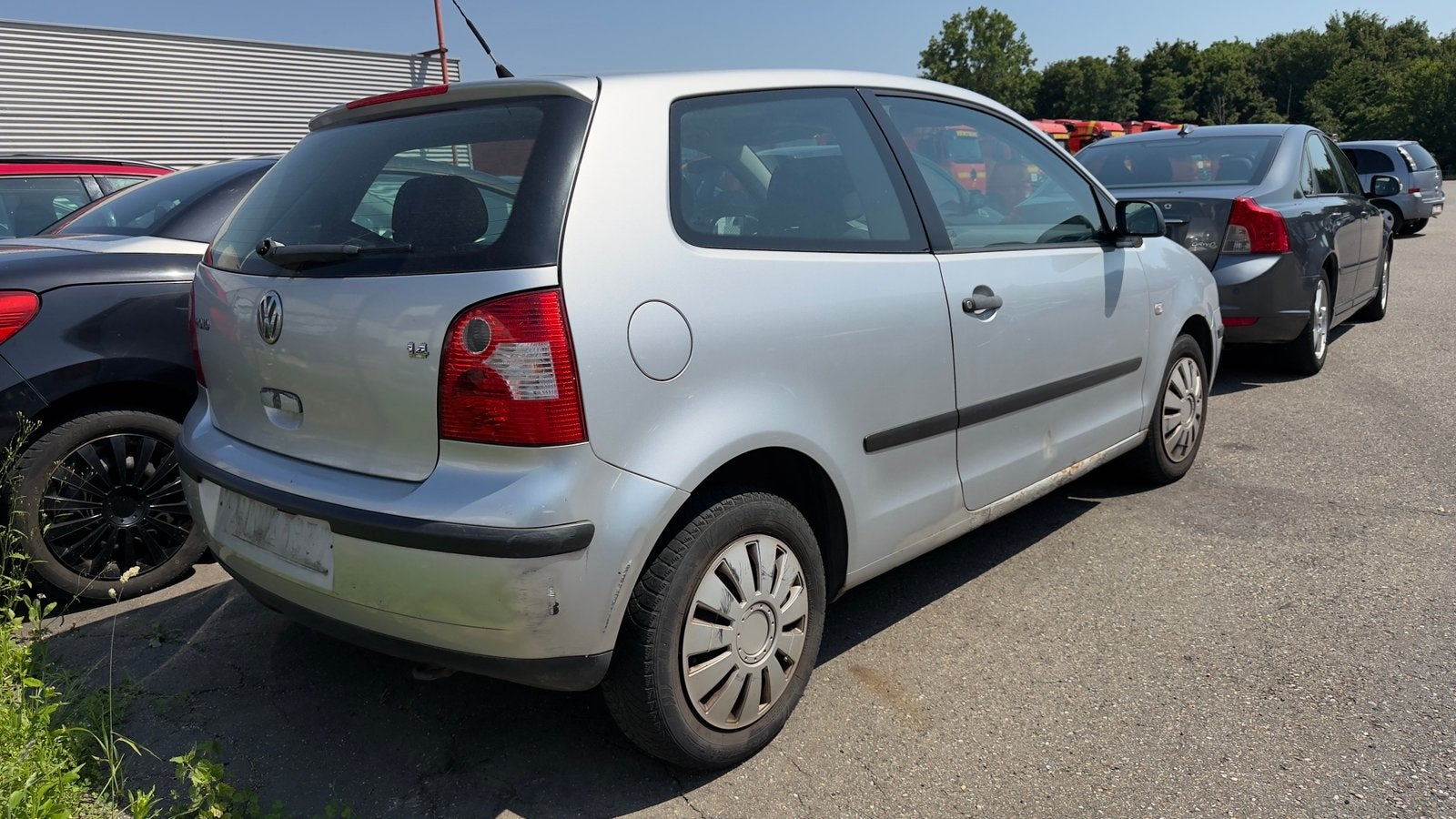 Volkswagen Polo 1.4 i Automaat zo mee te nemen, Auto's, Automaat, 75 kW, Stof, Zwart