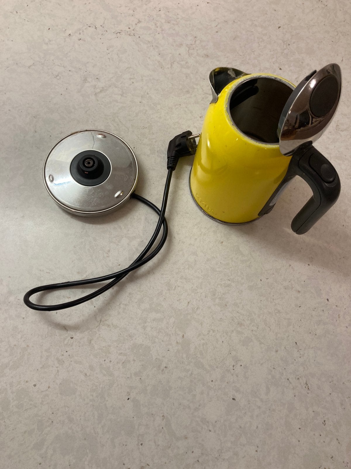 Elektrische waterkoker, Ophalen, Zo goed als nieuw