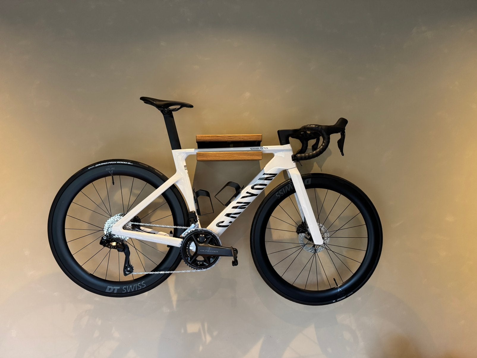 Canyon Aeroad CF SLX 7 2026(als nieuw), Fietsen en Brommers, Fietsen | Racefietsen, Ophalen, Zo goed als nieuw, Carbon, 28 inch
