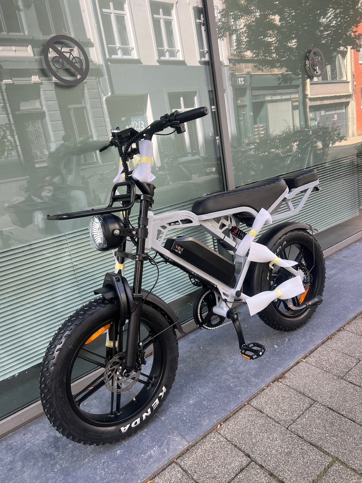 Fatbike v20 nieuwe 2026 20umper batterij, Ophalen, Zo goed als nieuw