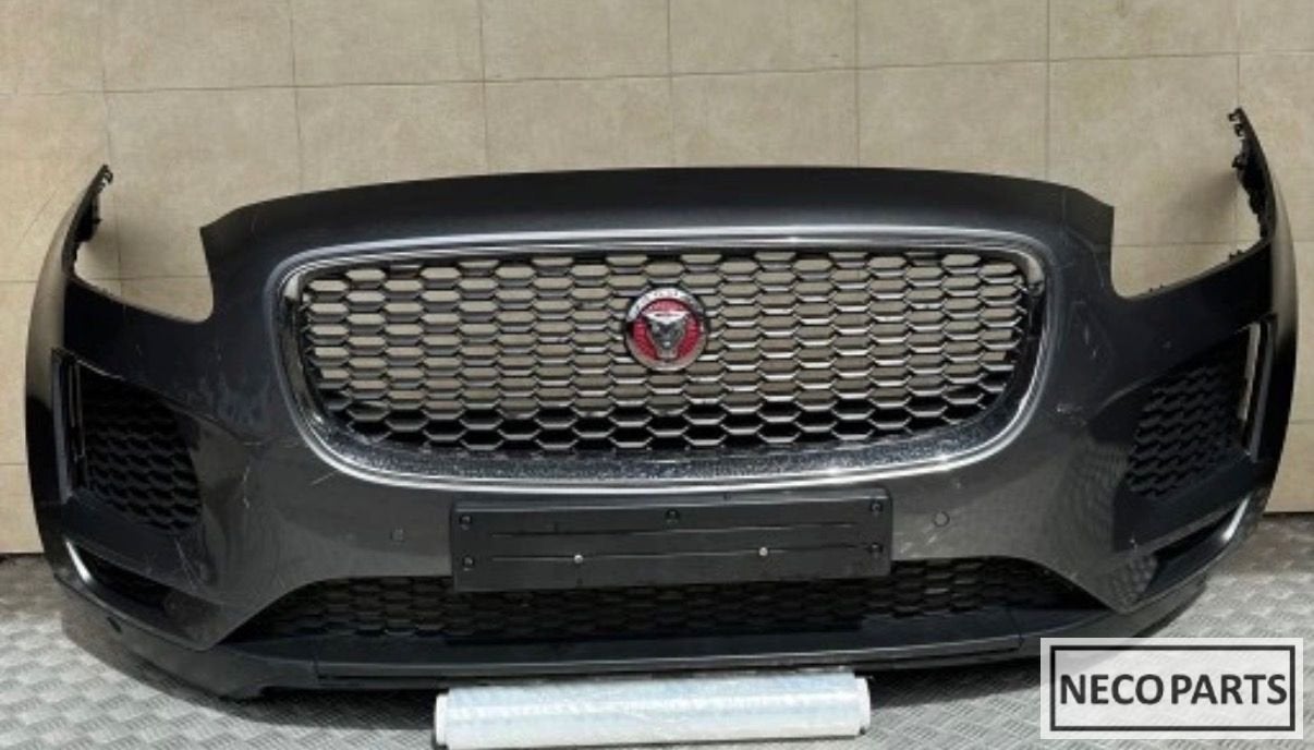 JAGUAR E-PACE VOORBUMPER ORIGINEEL  ALLES LEVERBAAR!!!, Auto-onderdelen, Gebruikt, -, Ophalen of Verzenden, Jaguar