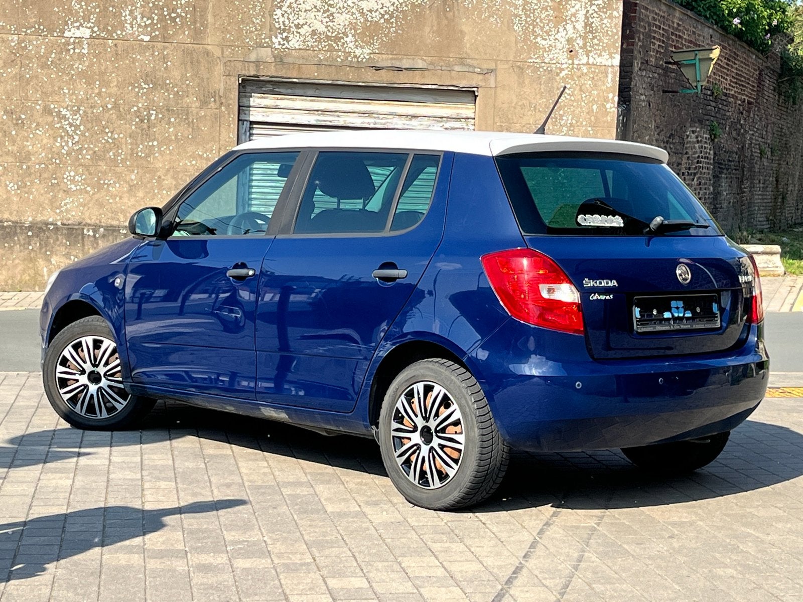 SKODA FABIA 1.2 /Essence / 2015 / Euro 5b, Auto's, Skoda, Euro 5, Blauw, 1198 cc, Leder