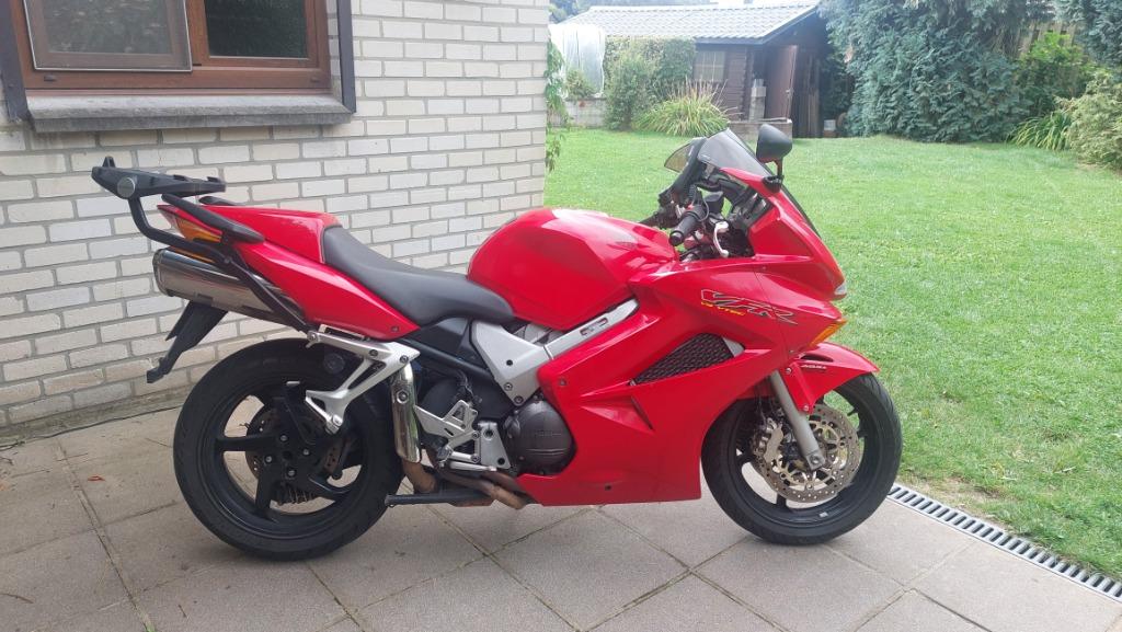 Honda VFR 800 VTEC ABS, Motoren, Motoren | Honda, 4 cilinders, Motorrijbewijs A, Particulier, ABS