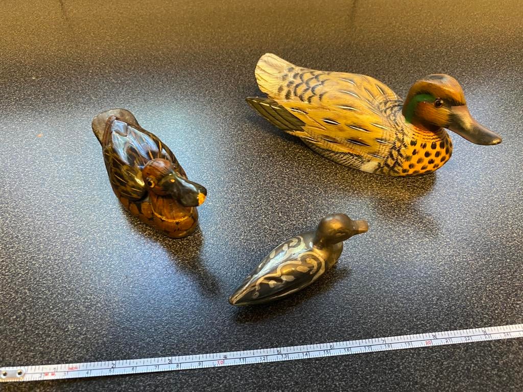 3 canards décoratifs ( bois et métal), Antiquités & Art