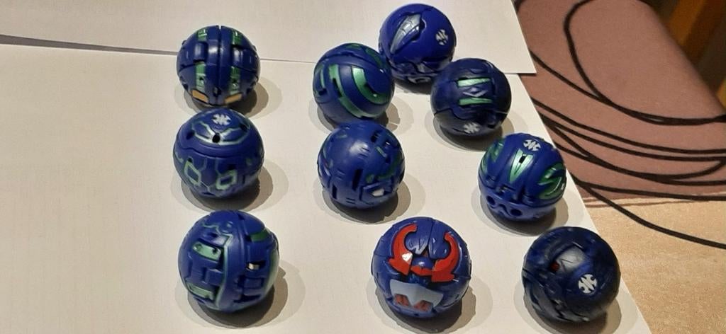 Bakugan blauw, Ophalen of Verzenden, Zo goed als nieuw
