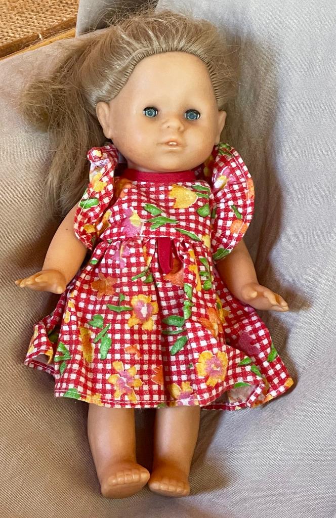 Poupée et vêtements COROLLE de 26 cm., Enlèvement ou Envoi, Utilisé, Poupée