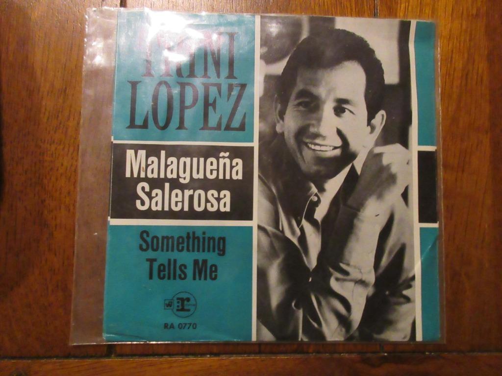 Trini Lopez / Malagueña Salerosa - Something Tells Me  M-, Cd's en Dvd's, Vinyl Singles, Latin en Salsa, Gebruikt, 7 inch, Single