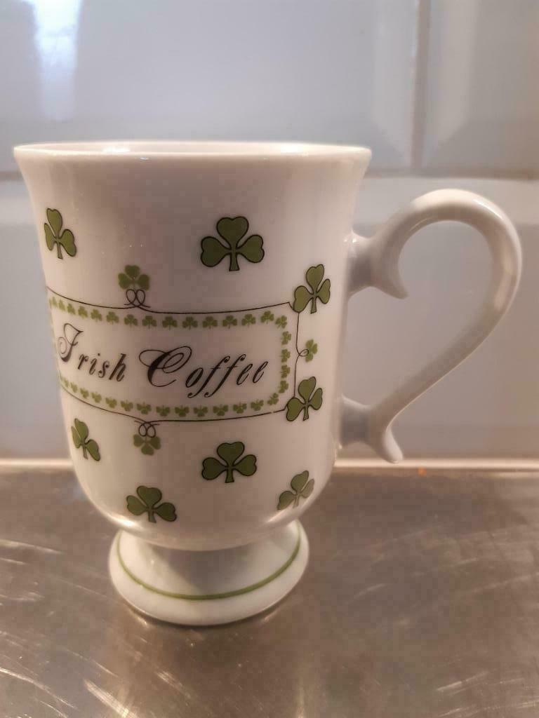 tasses irish coffee, Maison & Meubles, Neuf, Enlèvement ou Envoi, Autres styles, Porcelaine