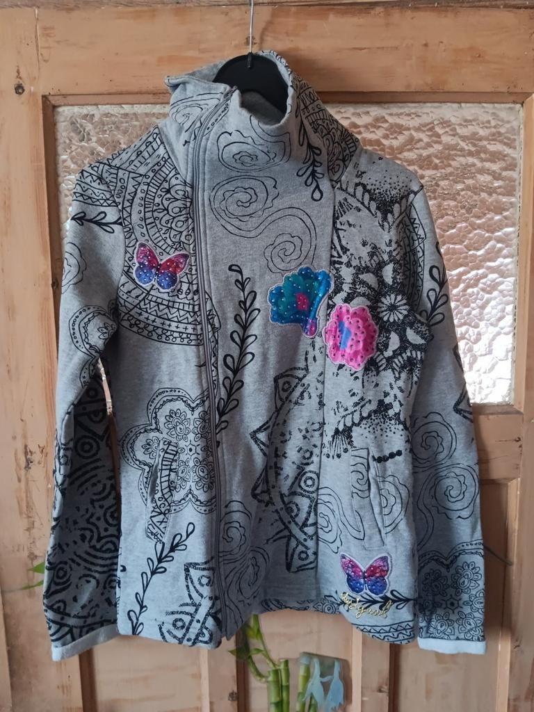 Gilet Desigual gris, Taille 38/40 (M), Gris, Enlèvement ou Envoi, Comme neuf