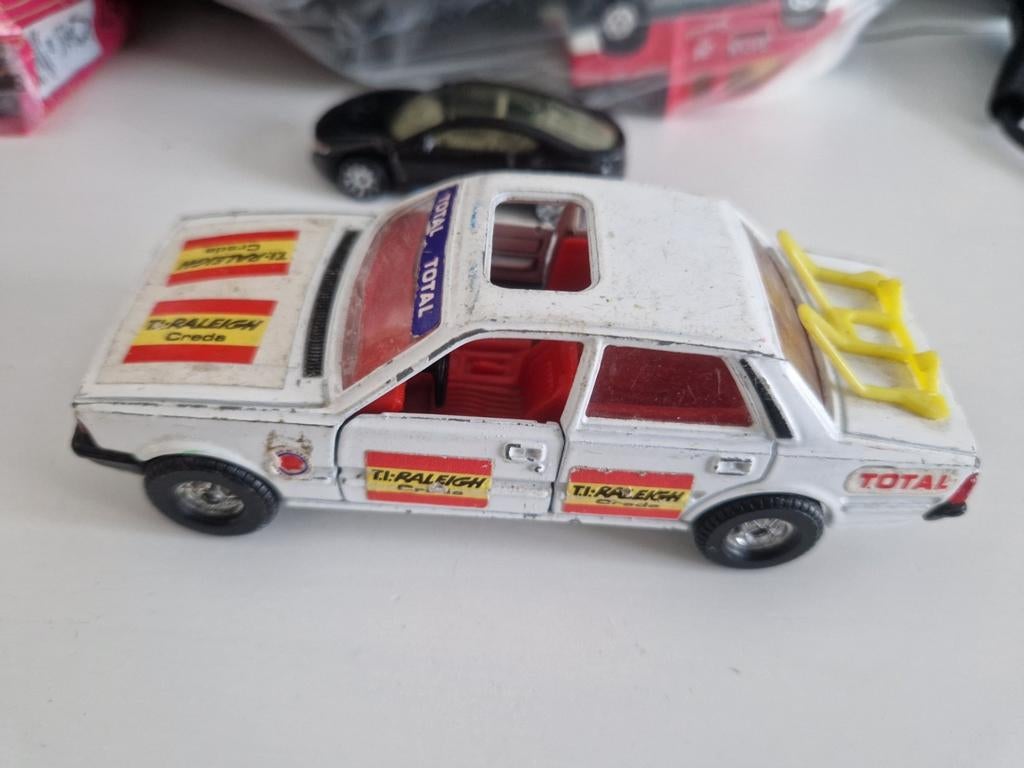 Corgi Peugeot 505 STI, Verzenden, Gebruikt, Auto