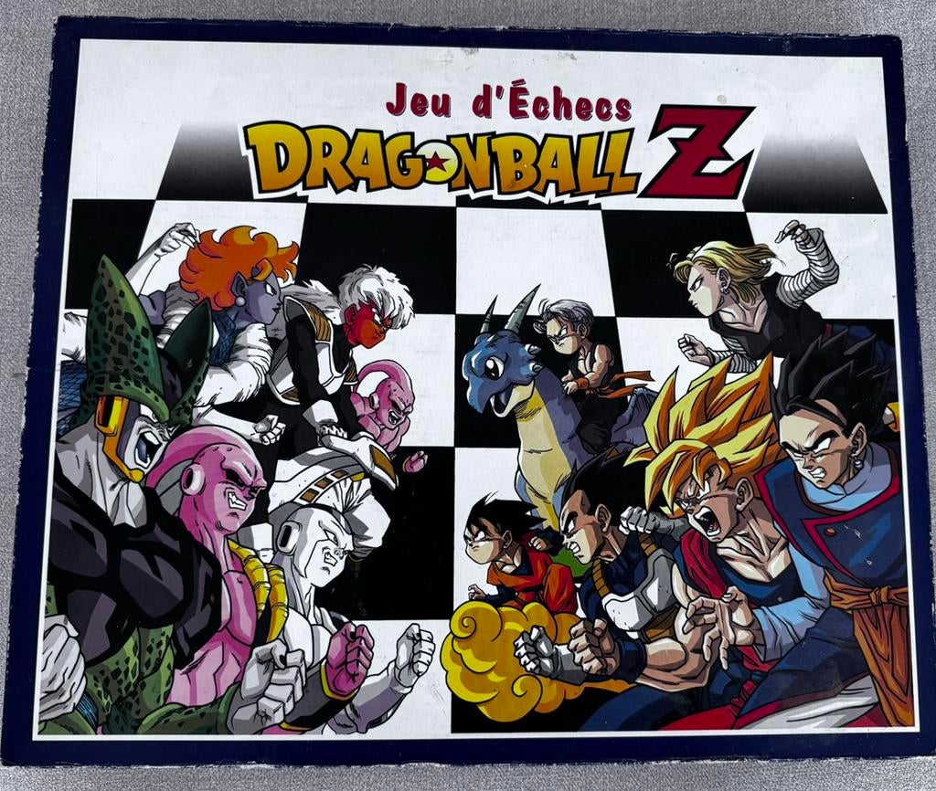 Jeu d’échecs Dragon Ball Z + classeur complet, Hobby & Loisirs créatifs, Jeux de société | Jeux de plateau, Comme neuf, 1 ou 2 joueurs