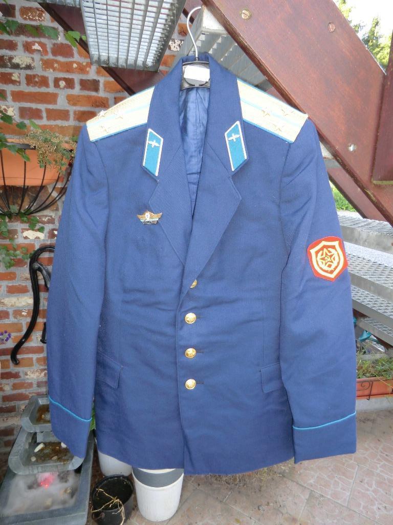 militaire russe officier UNIFORME aviation, Collections, Objets militaires | Général, Enlèvement ou Envoi, Armée de l'air, Vêtements ou Chaussures
