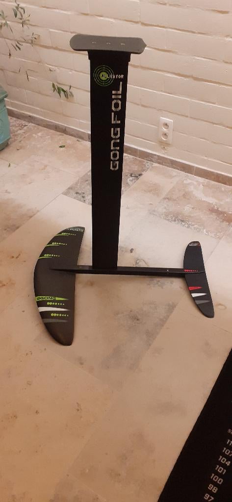 Gong foil V1, Watersport en Boten, Ophalen, Gebruikt, Wingsurf-hydrofoil