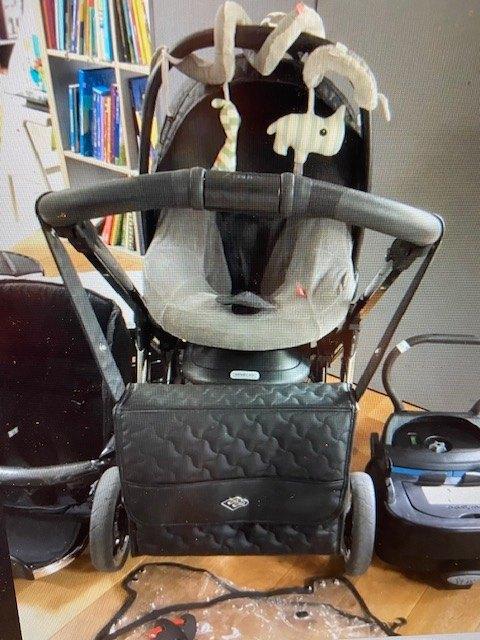 Poussette, landeau, maxi cosi, Enlèvement, Comme neuf, Autres marques, Isofix