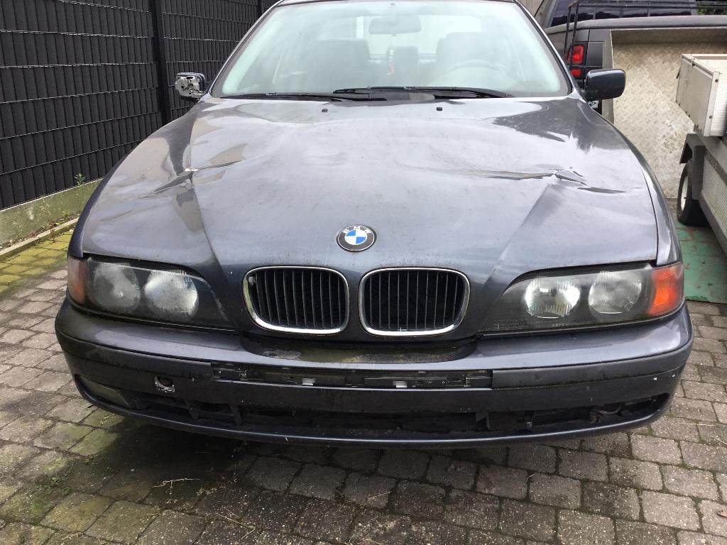 BMW E39 - 525tds ‘98 - pièces usées à vendre, Enlèvement ou Envoi, Avant, BMW, Porte