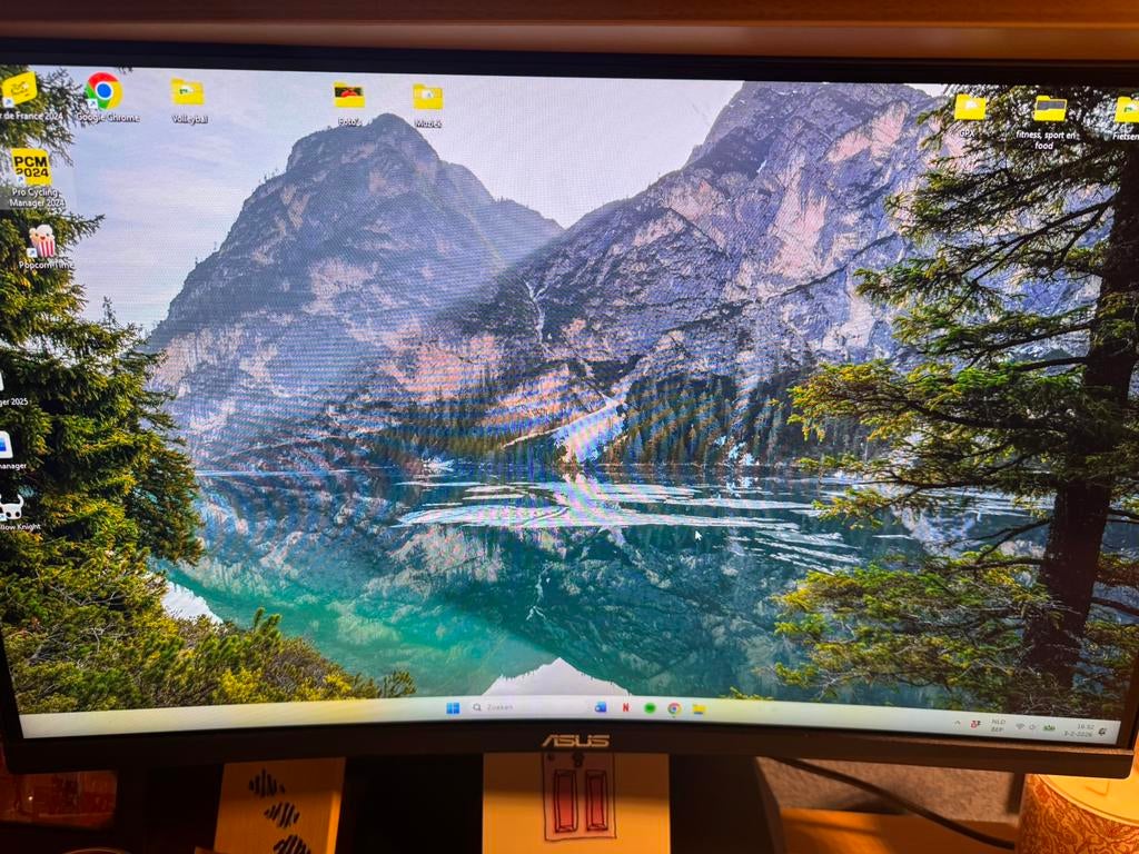 Asus Tuf Gaming monitur Curved, In hoogte verstelbaar, 101 t/m 150 Hz, Zo goed als nieuw, 1 tot 2 ms