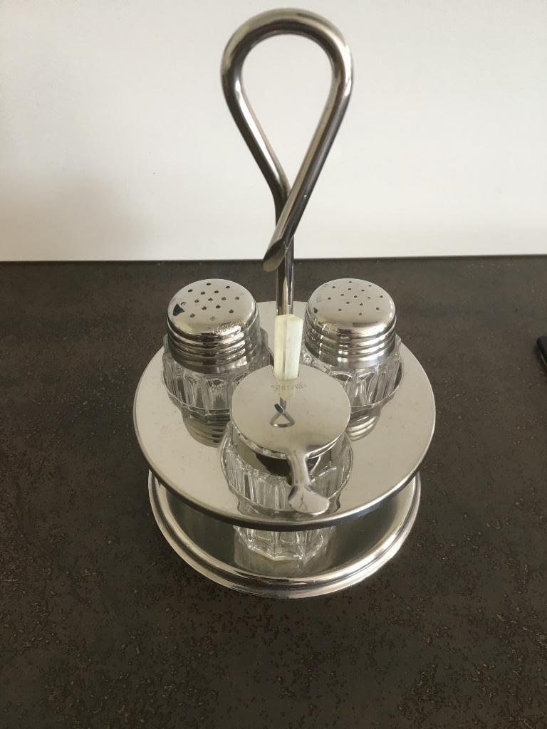 Zout-peper-mosterdset, Ophalen, Zo goed als nieuw