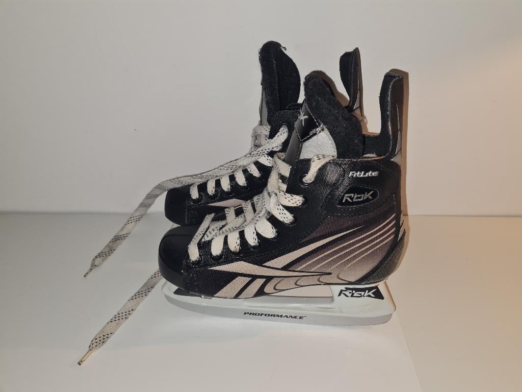 Schaatsen maat 37 hockeyschaatsen  Reebok Fitlite, Sport en Fitness, Schaatsen, Ophalen of Verzenden