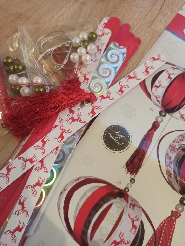 Knutselmateriaal voor kerstversiering, Ophalen, Zo goed als nieuw