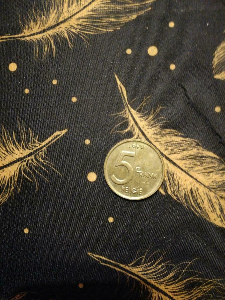 Pièce 5 francs belges. 1994.