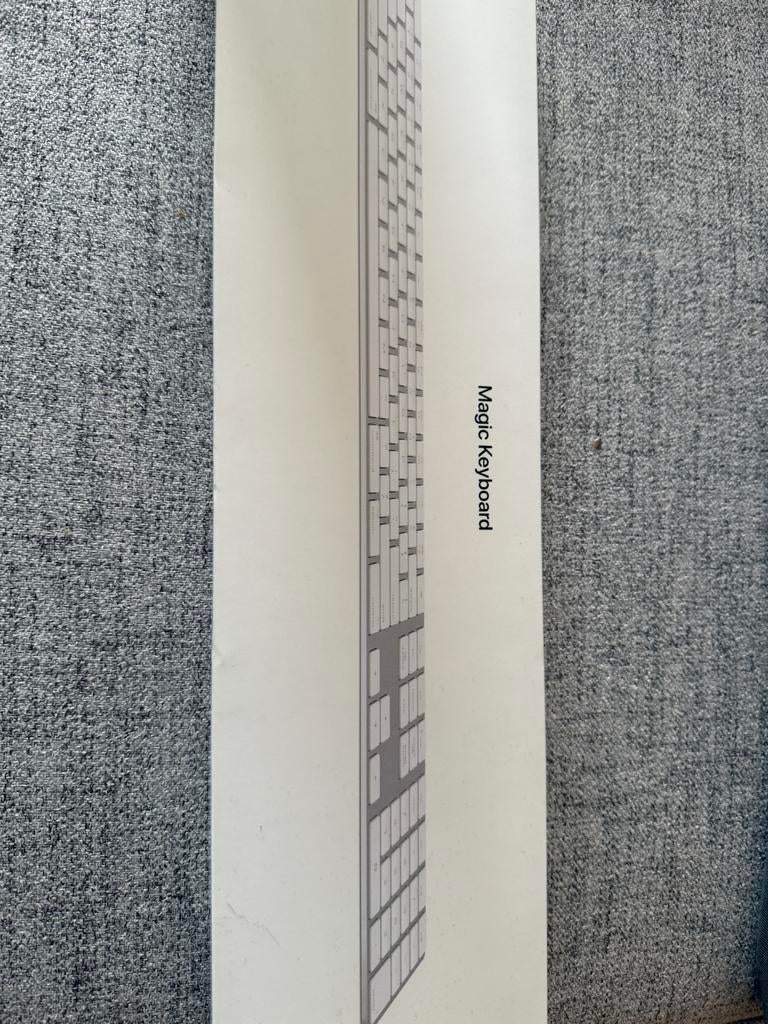 Clavier Apple, Comme neuf, Enlèvement, Qwerty, Apple
