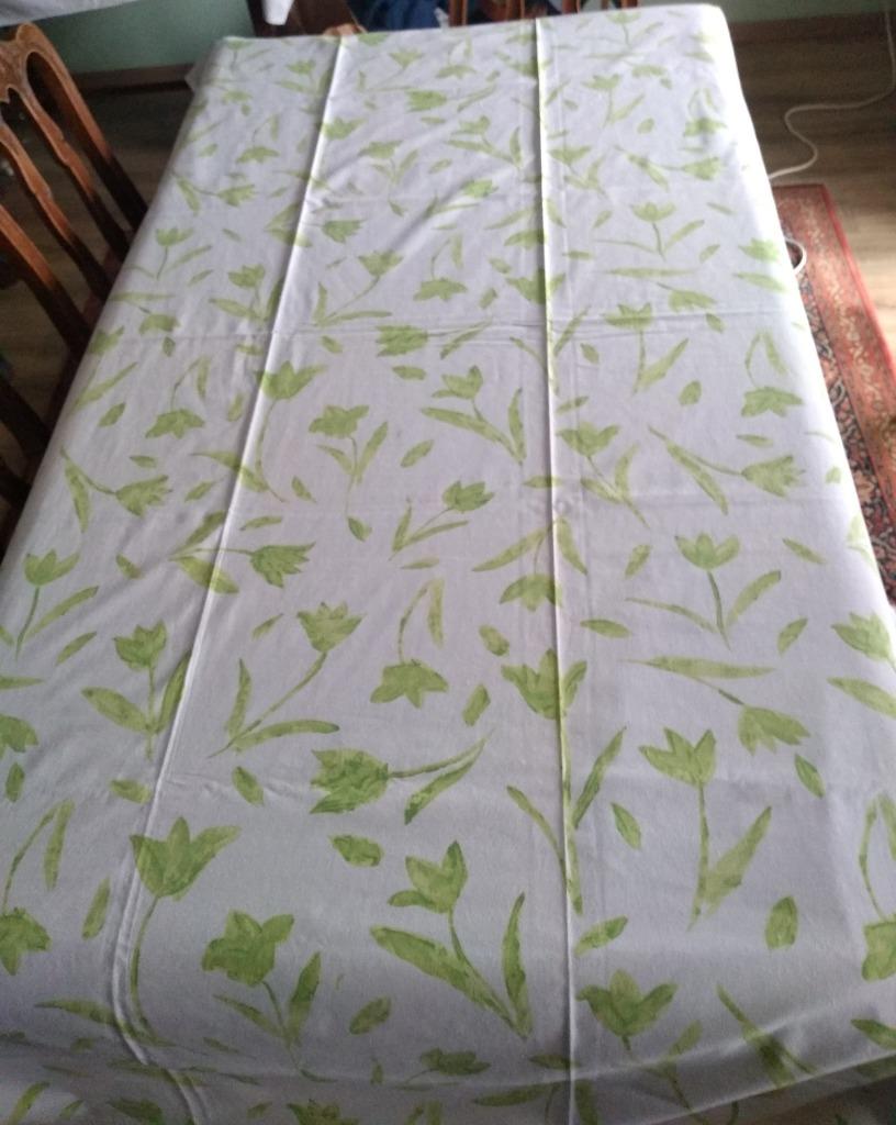 Nappe 210 X 135 cm, Maison & Meubles, Enlèvement ou Envoi, Utilisé, Rectangle