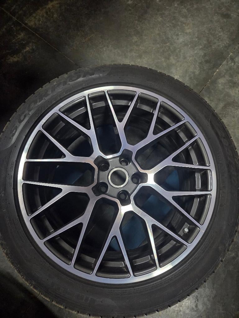 Porsche Macan RS Spyder 20" winterwielset, Ophalen, Gebruikt, Velg(en), 265 mm
