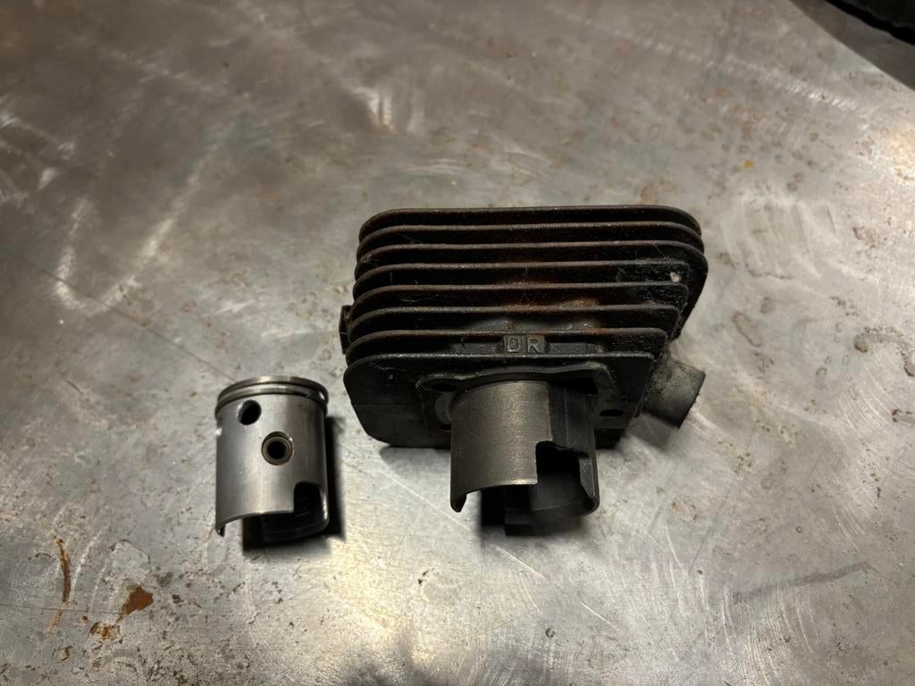 DR cilinder voor vespa piaggo cia 50cc, Enlèvement, Comme neuf, Cylindre
